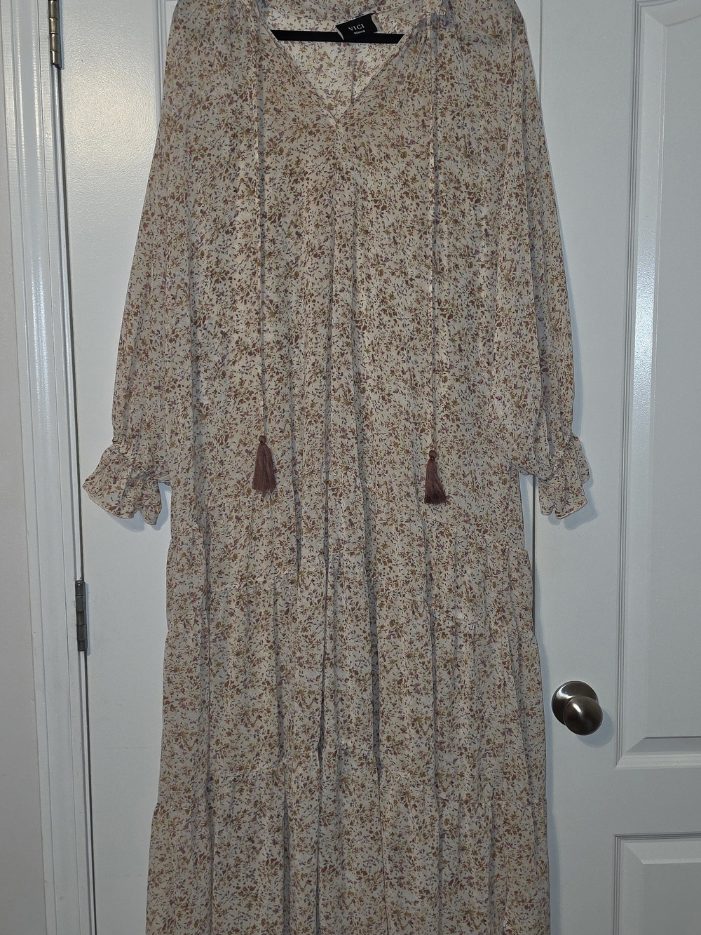 VICI Cream Floral Tiered Maxi Dress